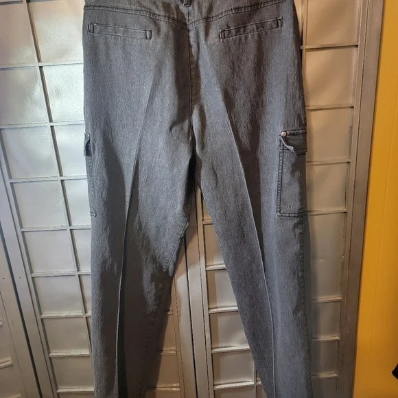 Larry Levine stretch size 8 black jeans - Picture 2 of 11